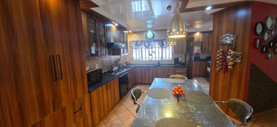 3 Bedroom Property for Sale in Flimieda North West